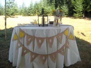 Burlap banner Just Married